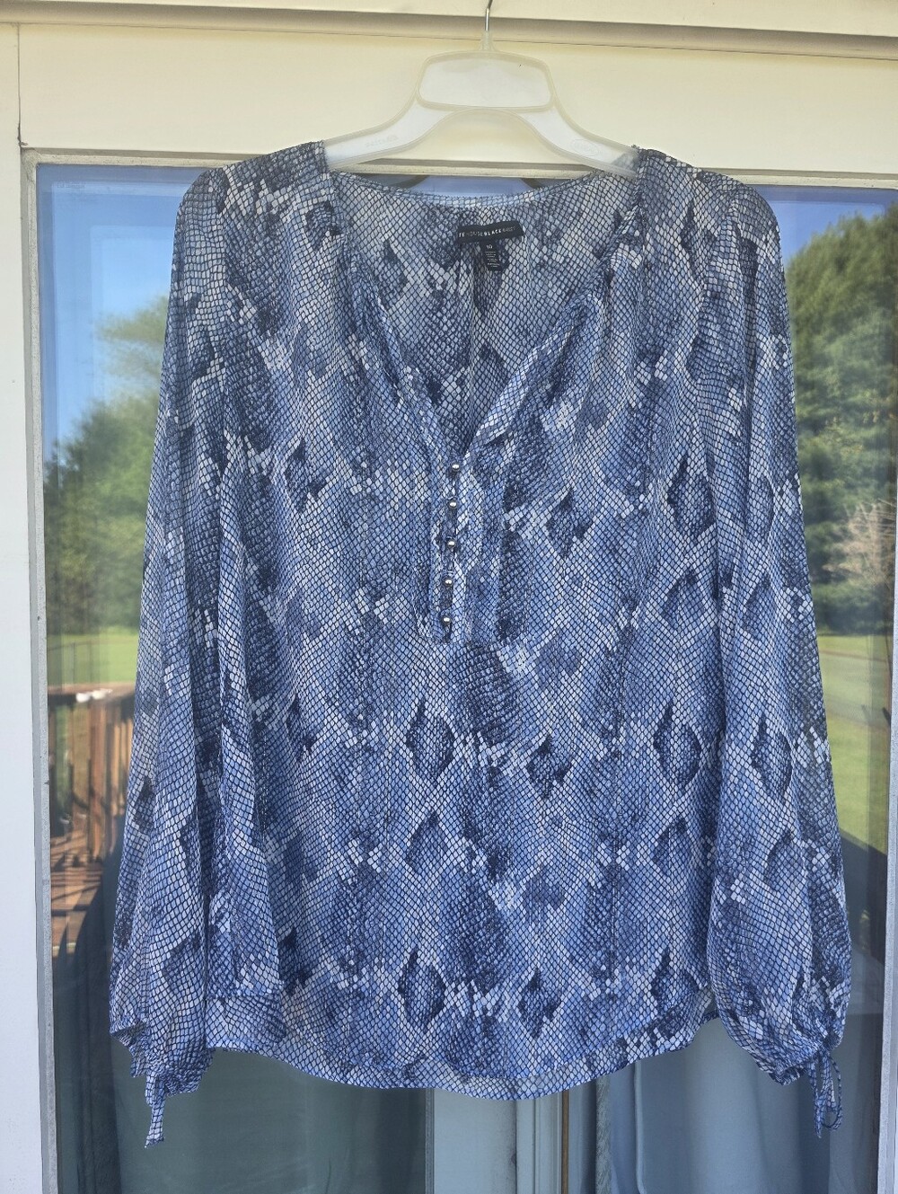 White House Black Market Blue Snake-Print Blouse 10
